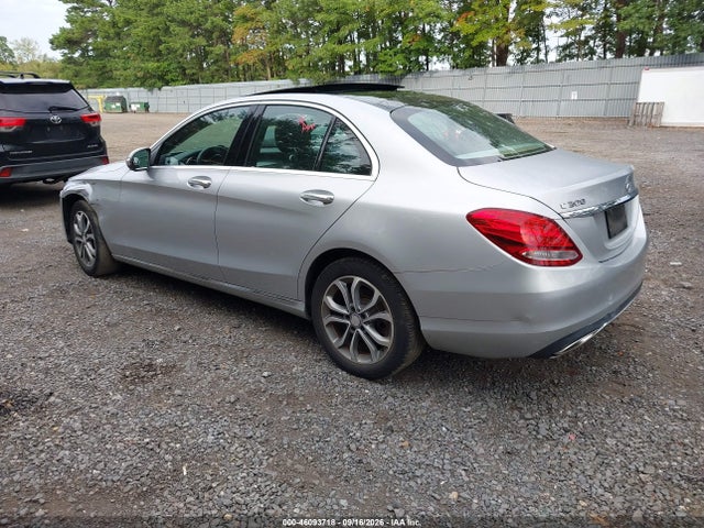 Aukcja sprzedaży 2017 Mercedes-benz C 300 4matic, vin: 55SWF4KB9HU185532, numer aukcji: 46093718