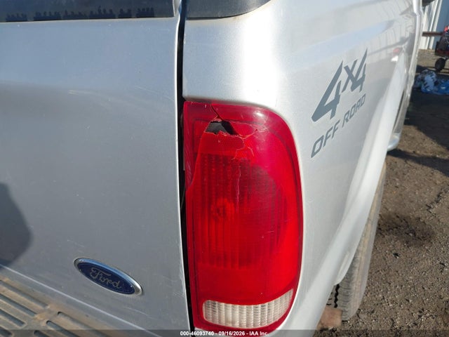 46093740 :رقم المزاد ، 1FTNX21F82ED06000 vin ، 2002 Ford F-250 Lariat/xl/xlt مزاد بيع