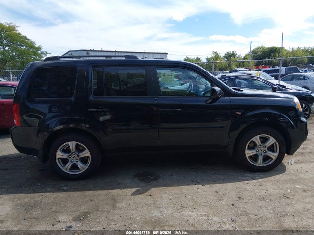 46093759 :رقم المزاد ، 5FNYF4H53EB018848 vin ، 2014 Honda Pilot Ex-l مزاد بيع