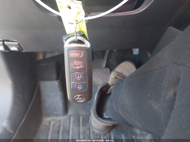 Aukcja sprzedaży 2017 Toyota Yaris Ia, vin: 3MYDLBYV8HY169982, numer aukcji: 46093768