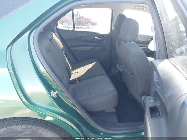 Chevrolet EQUINOX LT 2018 2GNAXSEVXJ6349831 Image 8