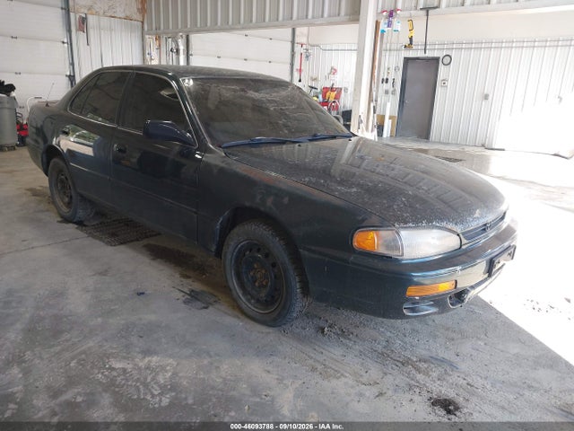 46093788 :رقم المزاد ، 4T1GK12E8SU084809 vin ، 1995 Toyota Camry Le مزاد بيع