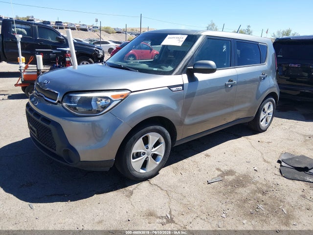 KIA Soul 2016 KNDJN2A26G7256081 Image 2