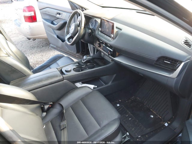 46093830 :رقم المزاد ، 5N1AT3BB9MC719257 vin ، 2021 Nissan Rogue Sv Intelligent Awd مزاد بيع