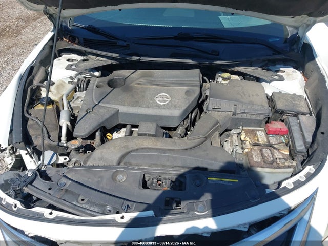 46093833 :رقم المزاد ، 1N4AL3AP8FC275654 vin ، 2015 Nissan Altima 2.5/2.5 S/2.5 Sl/2.5 Sv مزاد بيع