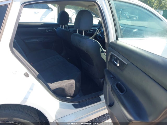 46093833 :رقم المزاد ، 1N4AL3AP8FC275654 vin ، 2015 Nissan Altima 2.5/2.5 S/2.5 Sl/2.5 Sv مزاد بيع