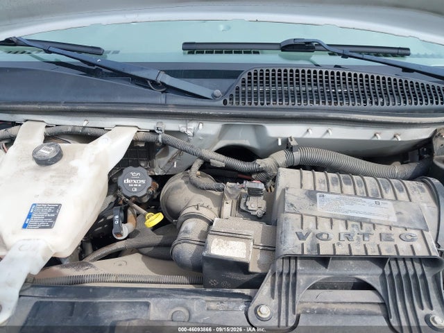 46093866 :رقم المزاد ، 1GB3GSCG0J1273663 vin ، 2018 Chevrolet Express Cutaway Work Van مزاد بيع