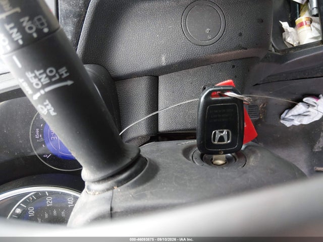 Продажа на аукционе авто 2015 Honda Fit Lx, vin: 3HGGK5H5XFM739342, номер лота: 46093875