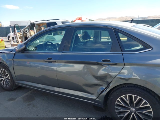 3VWC57BU3KM185861 Volkswagen Jetta 1.4t R-line/1.4t S/1.4t Se