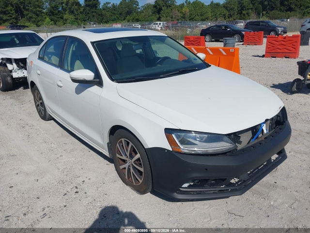 2017 Volkswagen Jetta 1.4t Se მანქანა იყიდება აუქციონზე, vin: 3VWB67AJ7HM266550, აუქციონის ნომერი: 46093895