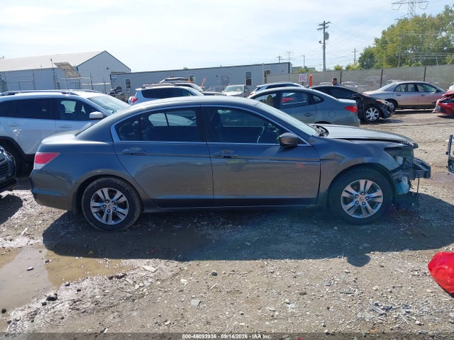 46093936 :رقم المزاد ، 1HGCP2F61BA100140 vin ، 2011 Honda Accord 2.4 Se مزاد بيع