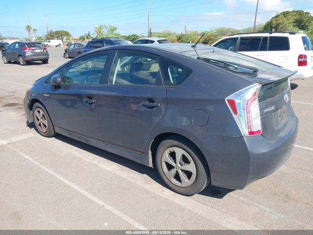 Toyota Prius Five/four/three/two 2014 JTDKN3DU4E1777906 Image 3
