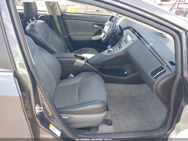 Toyota Prius Five/four/three/two 2014 JTDKN3DU4E1777906 Image 5