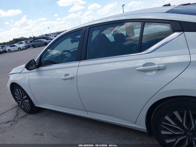 1N4BL4DV8TN320855 Nissan Altima Sv Fwd