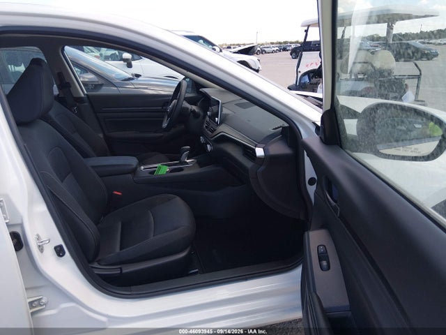 1N4BL4DV8TN320855 Nissan Altima Sv Fwd