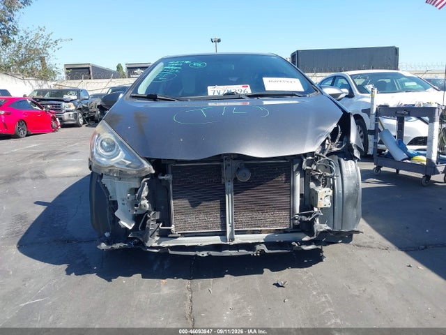 JTDKDTB3XG1590539 Toyota Prius C One