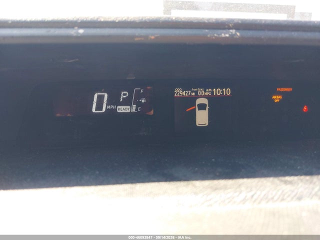 JTDKDTB3XG1590539 Toyota Prius C One