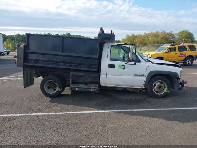 2006 Gmc Sierra 3500 Chassis Sl მანქანა იყიდება აუქციონზე, vin: 1GDJC34D16E222533, აუქციონის ნომერი: 46093953