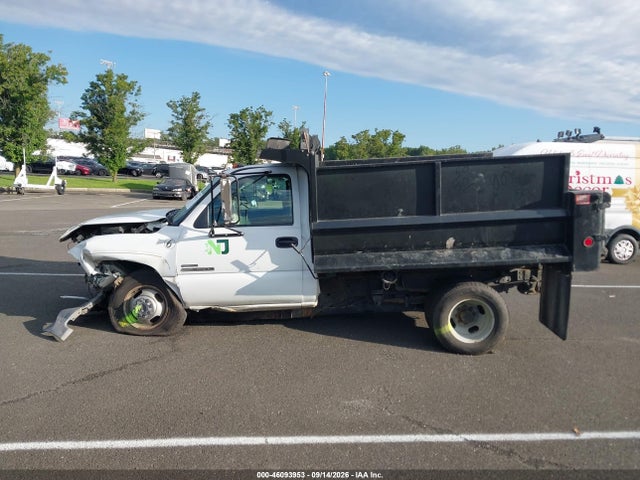 2006 Gmc Sierra 3500 Chassis Sl მანქანა იყიდება აუქციონზე, vin: 1GDJC34D16E222533, აუქციონის ნომერი: 46093953