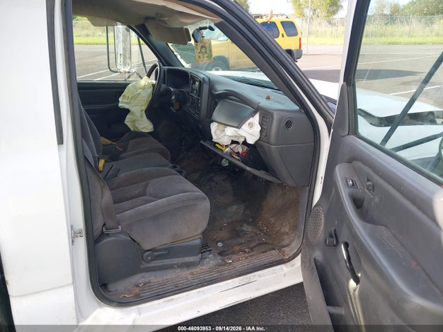 2006 Gmc Sierra 3500 Chassis Sl მანქანა იყიდება აუქციონზე, vin: 1GDJC34D16E222533, აუქციონის ნომერი: 46093953