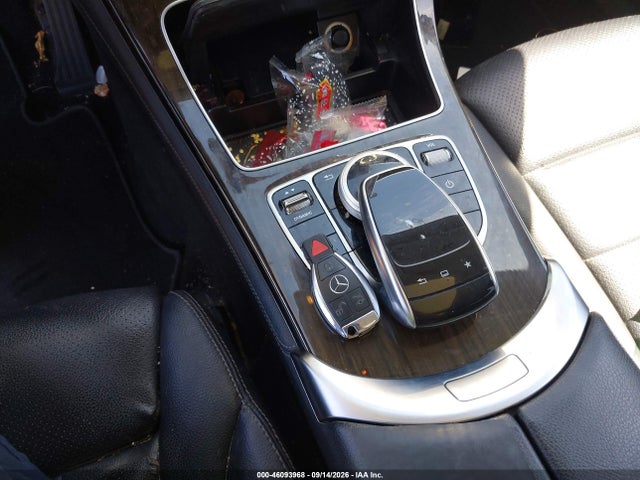 WDC0G4JBXGF083036 Mercedes-Benz GLC 300