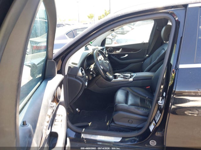 WDC0G4JBXGF083036 Mercedes-Benz GLC 300