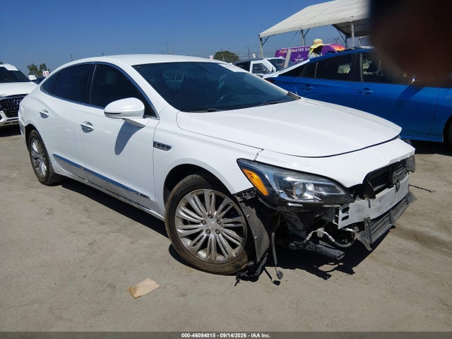 46094015 :رقم المزاد ، 1G4ZP5SZ1JU130130 vin ، 2018 Buick Lacrosse Essence مزاد بيع