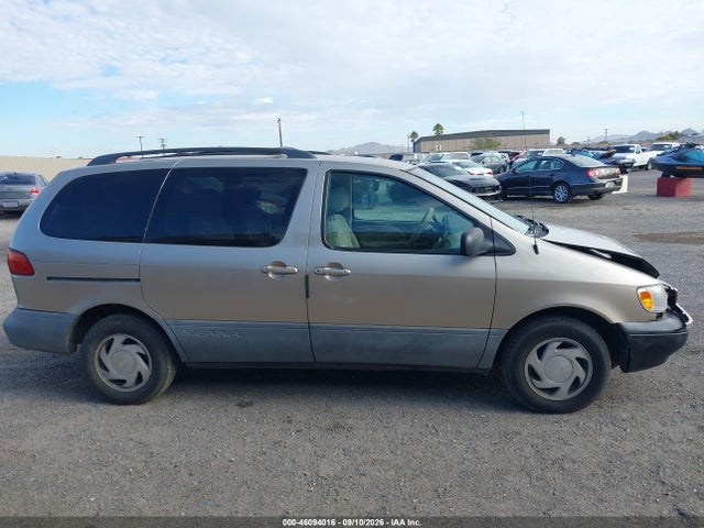 Aukcja sprzedaży 2000 Toyota Sienna Le, vin: 4T3ZF13C9YU233898, numer aukcji: 46094016