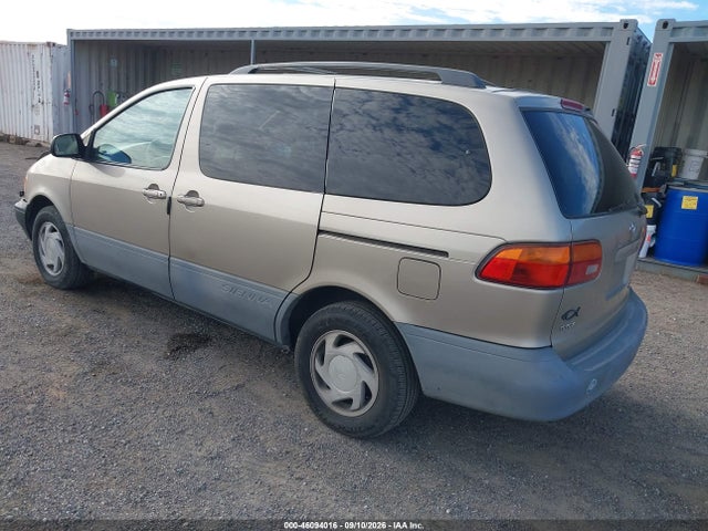 Aukcja sprzedaży 2000 Toyota Sienna Le, vin: 4T3ZF13C9YU233898, numer aukcji: 46094016