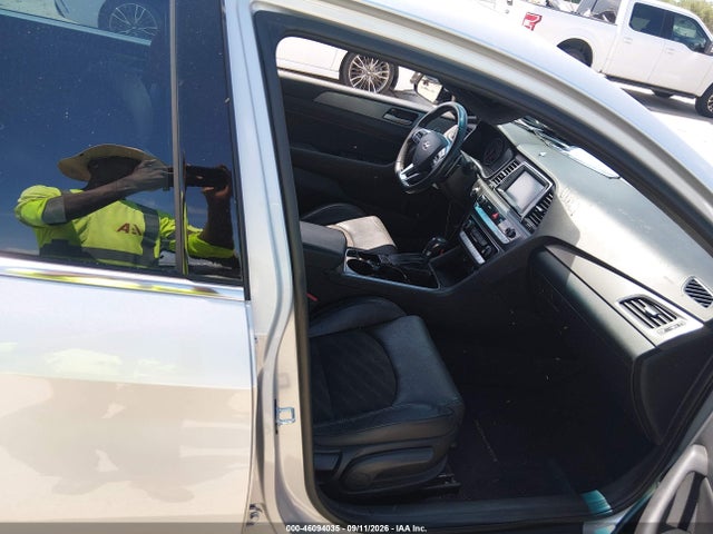 46094035 :رقم المزاد ، 5NPE34AF6JH693572 vin ، 2018 Hyundai Sonata Sport مزاد بيع