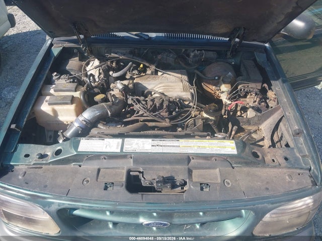 Aukcja sprzedaży 2000 Ford Explorer Xlt, vin: 1FMZU63P8YZC04717, numer aukcji: 46094048