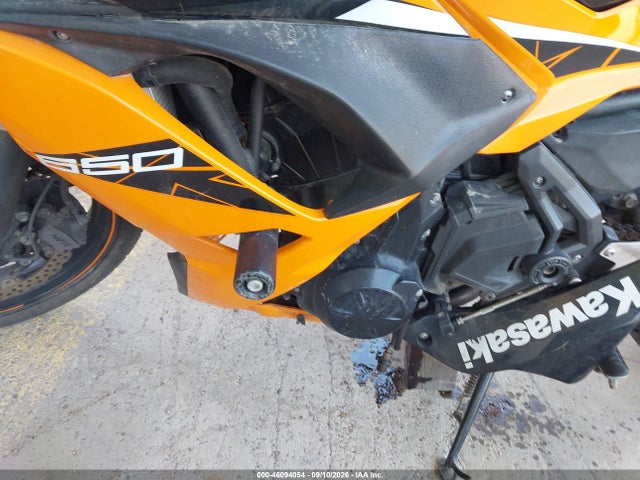 Продажа на аукционе авто 2019 Kawasaki Ex650 F, vin: JKAEXEK17KDA32652, номер лота: 46094054