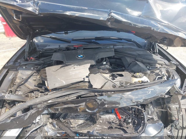 46094064 :رقم المزاد ، WBA8E3G50GNT75663 vin ، 2016 Bmw 328i Xdrive مزاد بيع