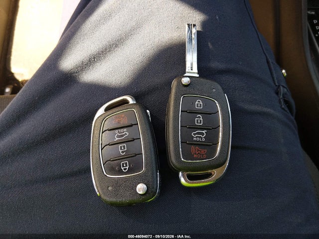 46094072 :رقم المزاد ، KM8J23A41HU310059 vin ، 2017 Hyundai Tucson Se مزاد بيع