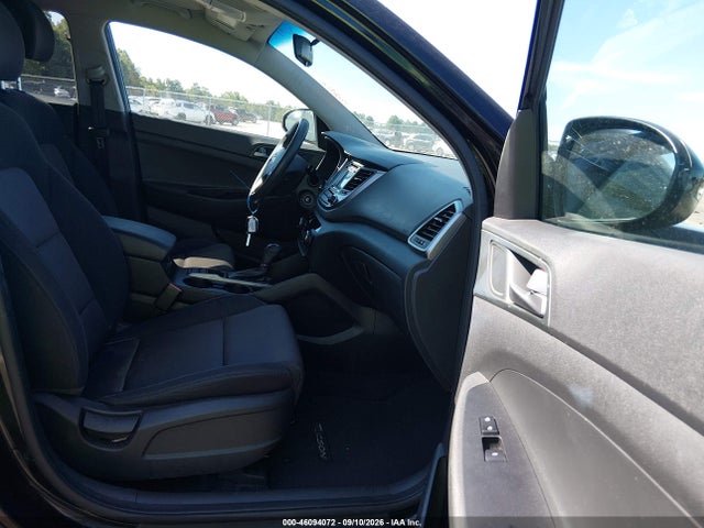 46094072 :رقم المزاد ، KM8J23A41HU310059 vin ، 2017 Hyundai Tucson Se مزاد بيع