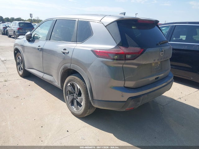 JN8BT3BA5SW010597 Nissan Rogue Sv Fwd