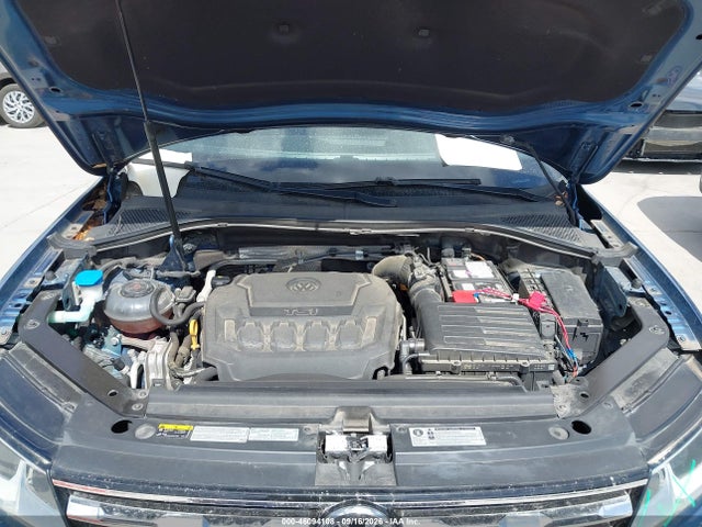 46094108 :رقم المزاد ، 3VV2B7AX2KM106555 vin ، 2019 Volkswagen Tiguan 2.0t Se/2.0t Sel/2.0t Sel R-line/2.0t Sel R-line Black مزاد بيع