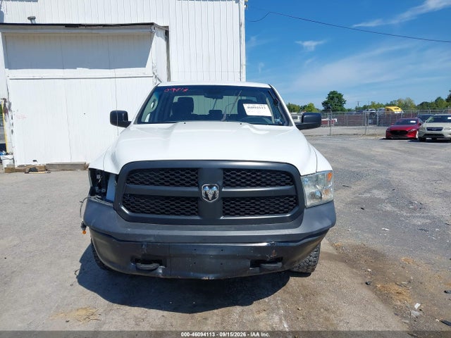 46094113 :رقم المزاد ، 1C6RR7FM8FS635956 vin ، 2015 Ram 1500 St مزاد بيع