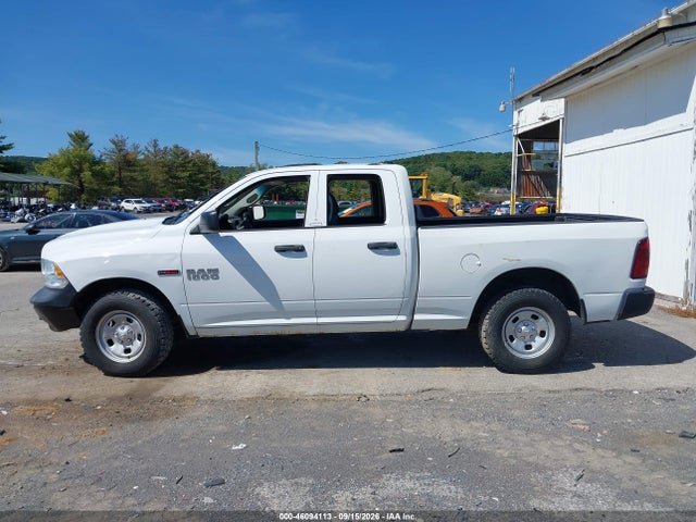 46094113 :رقم المزاد ، 1C6RR7FM8FS635956 vin ، 2015 Ram 1500 St مزاد بيع