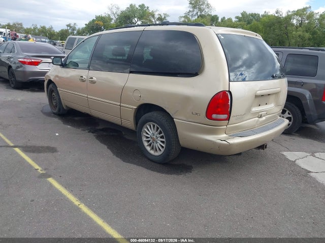 Auction sale of the 1999 Chrysler Town & Country Lx, vin: 1C4GP54L8XB640810, lot number: 46094132