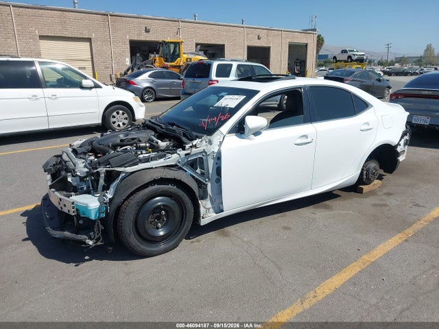 2016 Lexus Is 200t მანქანა იყიდება აუქციონზე, vin: JTHBA1D23G5021833, აუქციონის ნომერი: 46094187