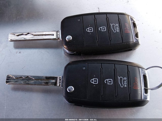 KIA Soul 2017 KNDJN2A23H7475288 Image 11