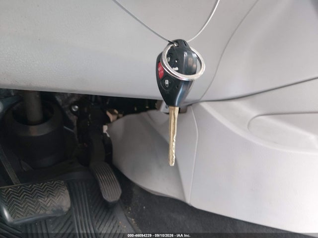 Продажа на аукционе авто 2010 Toyota Corolla Le, vin: 2T1BU4EE7AC483633, номер лота: 46094229