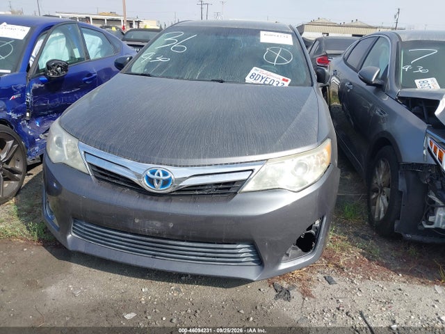 4T1BD1FKXEU104969 Toyota Camry Hybrid Xle