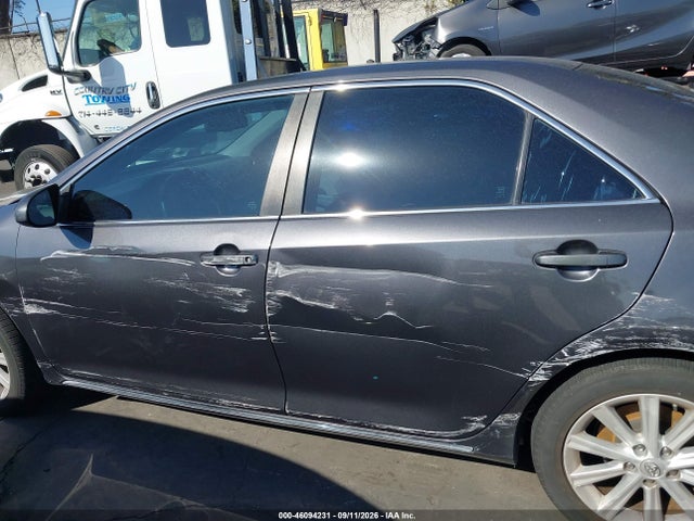 4T1BD1FKXEU104969 Toyota Camry Hybrid Xle