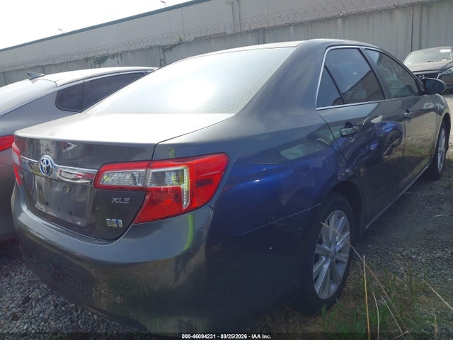 4T1BD1FKXEU104969 Toyota Camry Hybrid Xle