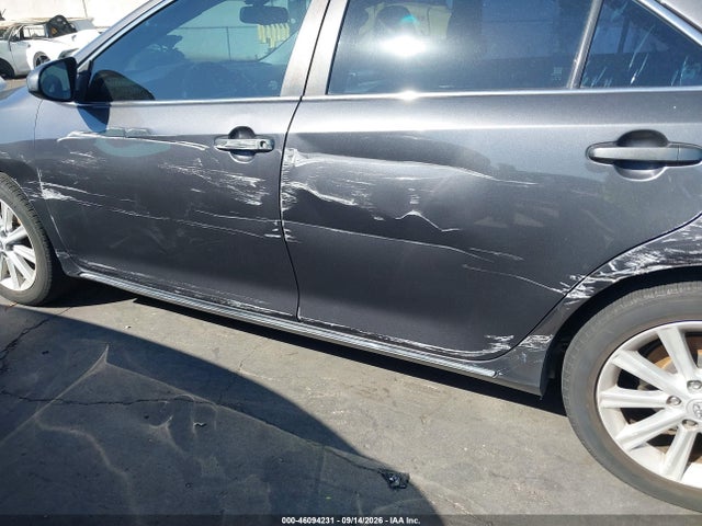 4T1BD1FKXEU104969 Toyota Camry Hybrid Xle