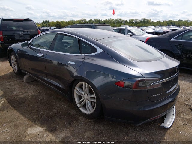 46094247 :رقم المزاد ، 5YJSA1E22FF103713 vin ، 2015 Tesla Model S 70d/85d/p85d مزاد بيع
