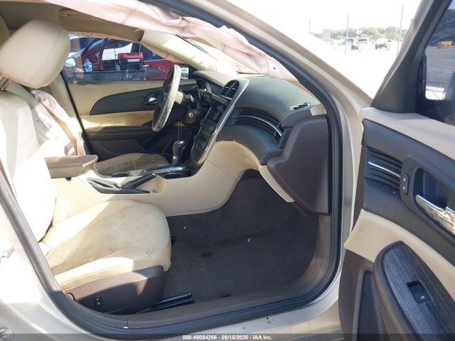 Продажа на аукционе авто 2015 Chevrolet Malibu 1lt, vin: 1G11C5SLXFF114859, номер лота: 46094266