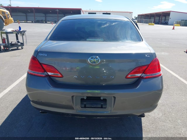 2007 Toyota Avalon Xl მანქანა იყიდება აუქციონზე, vin: 4T1BK36B87U204217, აუქციონის ნომერი: 46094280